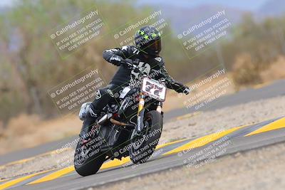 media/Sep-10-2022-SoCal Trackdays (Sat) [[a5bf35bb4a]]/Turn 6 (1140am)/